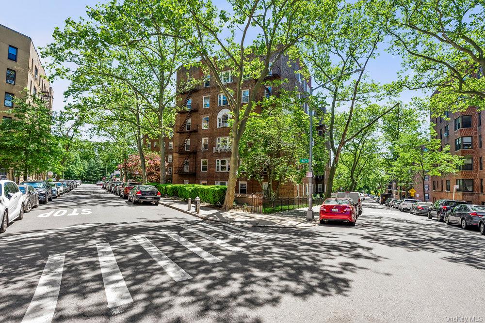 12416 84th Road #1D, Kew Gardens, New York image 21