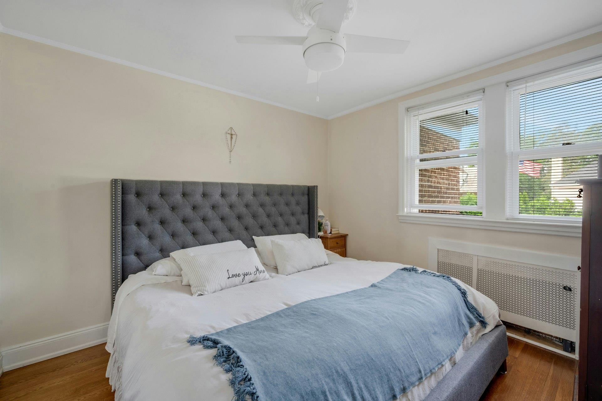 New Rochelle, New York 10801, United States, 5 Bedrooms Bedrooms, ,4 BathroomsBathrooms,Residential,Active,151802