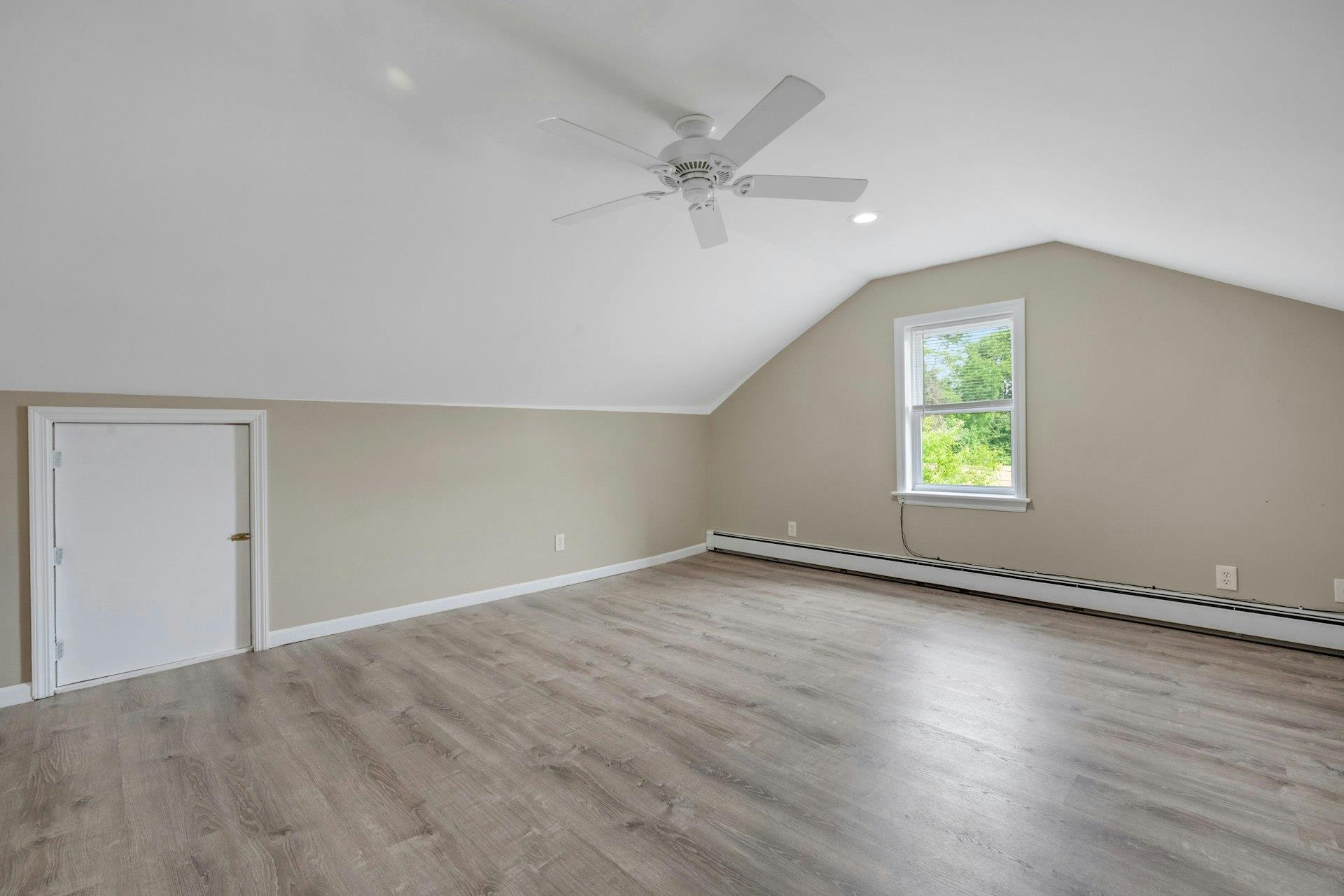 New Rochelle, New York 10801, United States, 5 Bedrooms Bedrooms, ,4 BathroomsBathrooms,Residential,Active,151802