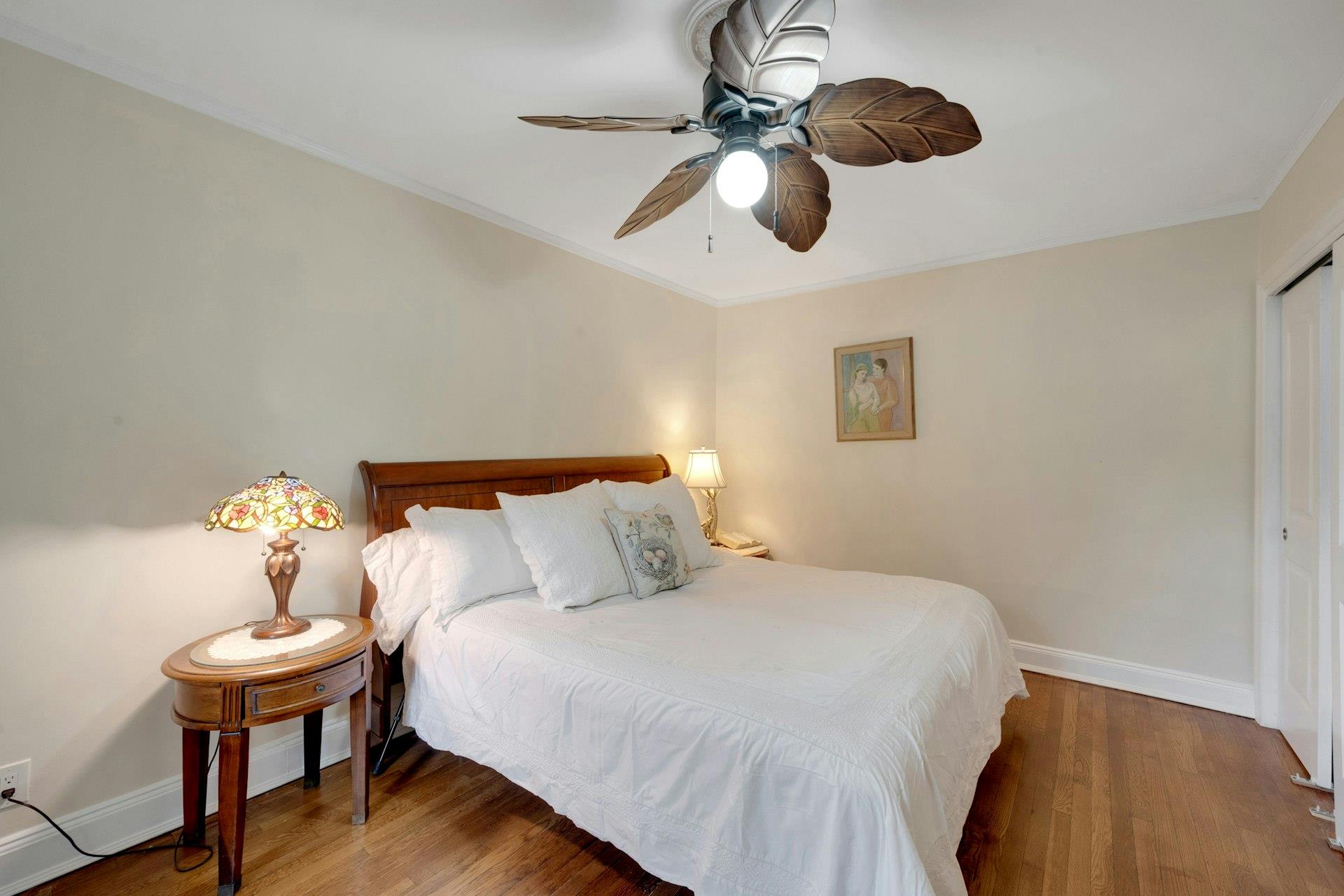 New Rochelle, New York 10801, United States, 5 Bedrooms Bedrooms, ,4 BathroomsBathrooms,Residential,Active,151802