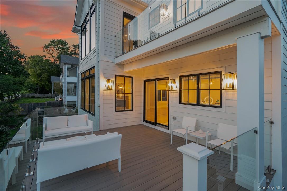 184 Soundview Avenue