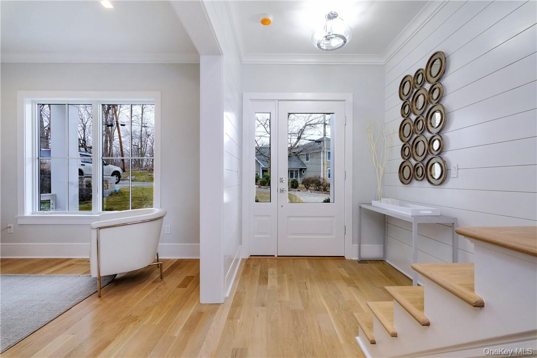 184 Soundview Avenue