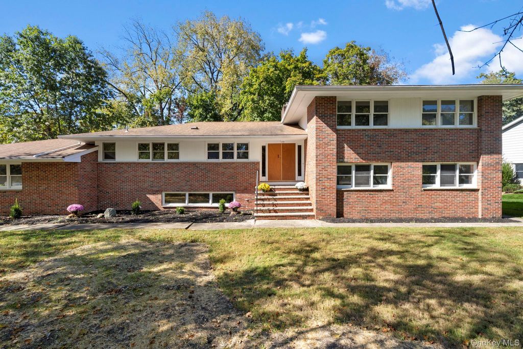 Photo of 37 Cathy Road, Poughkeepsie, NY 12603 (MLS # 922694)