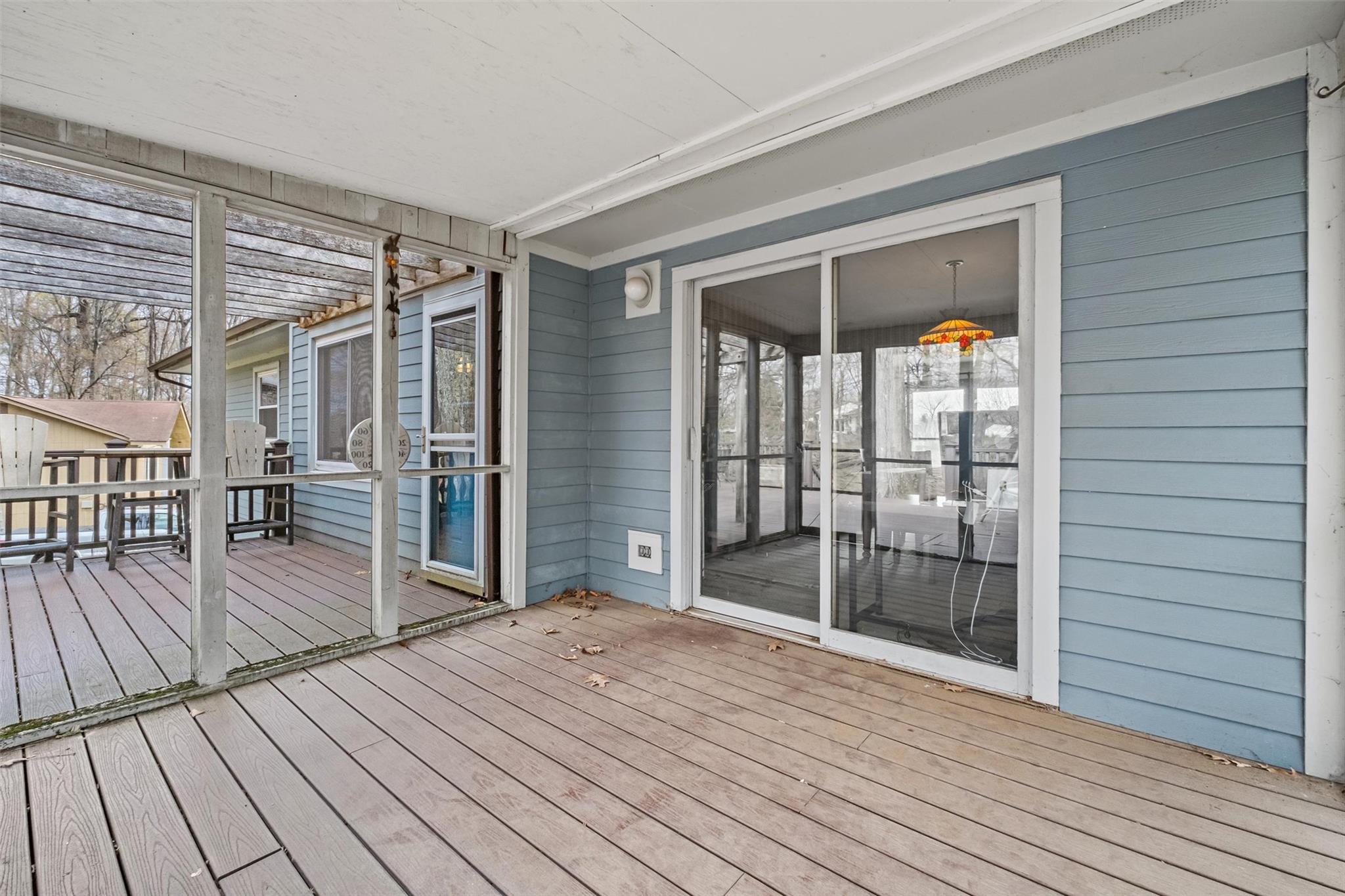 12 Miron Drive, Poughkeepsie, New York image 32