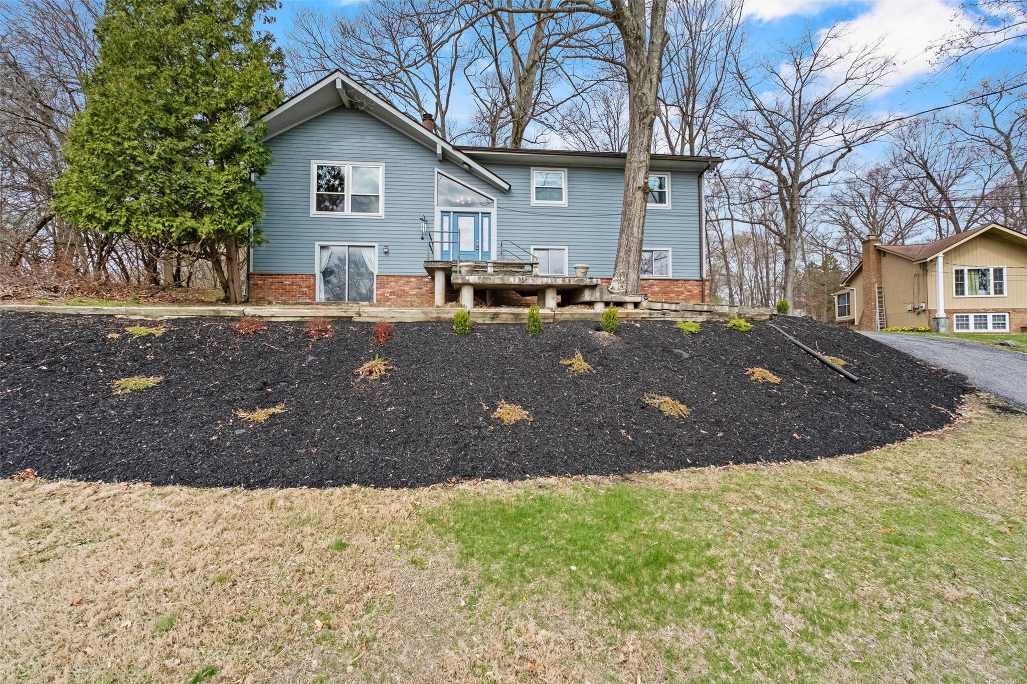 12 Miron Drive, Poughkeepsie, New York image 1