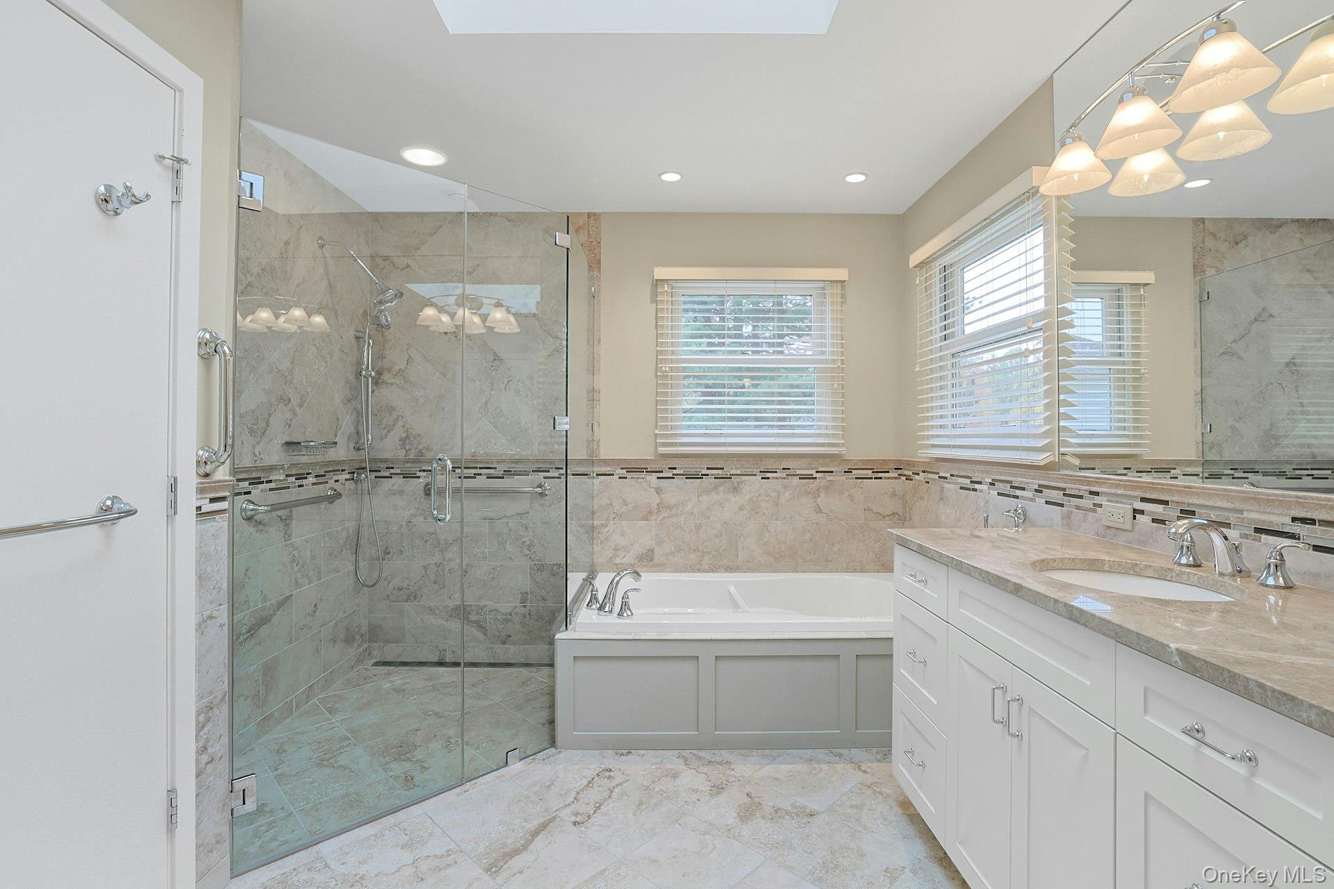 White Plains, New York 10605, United States, 3 Bedrooms Bedrooms, ,3 BathroomsBathrooms,Residential,Coming Soon,239772