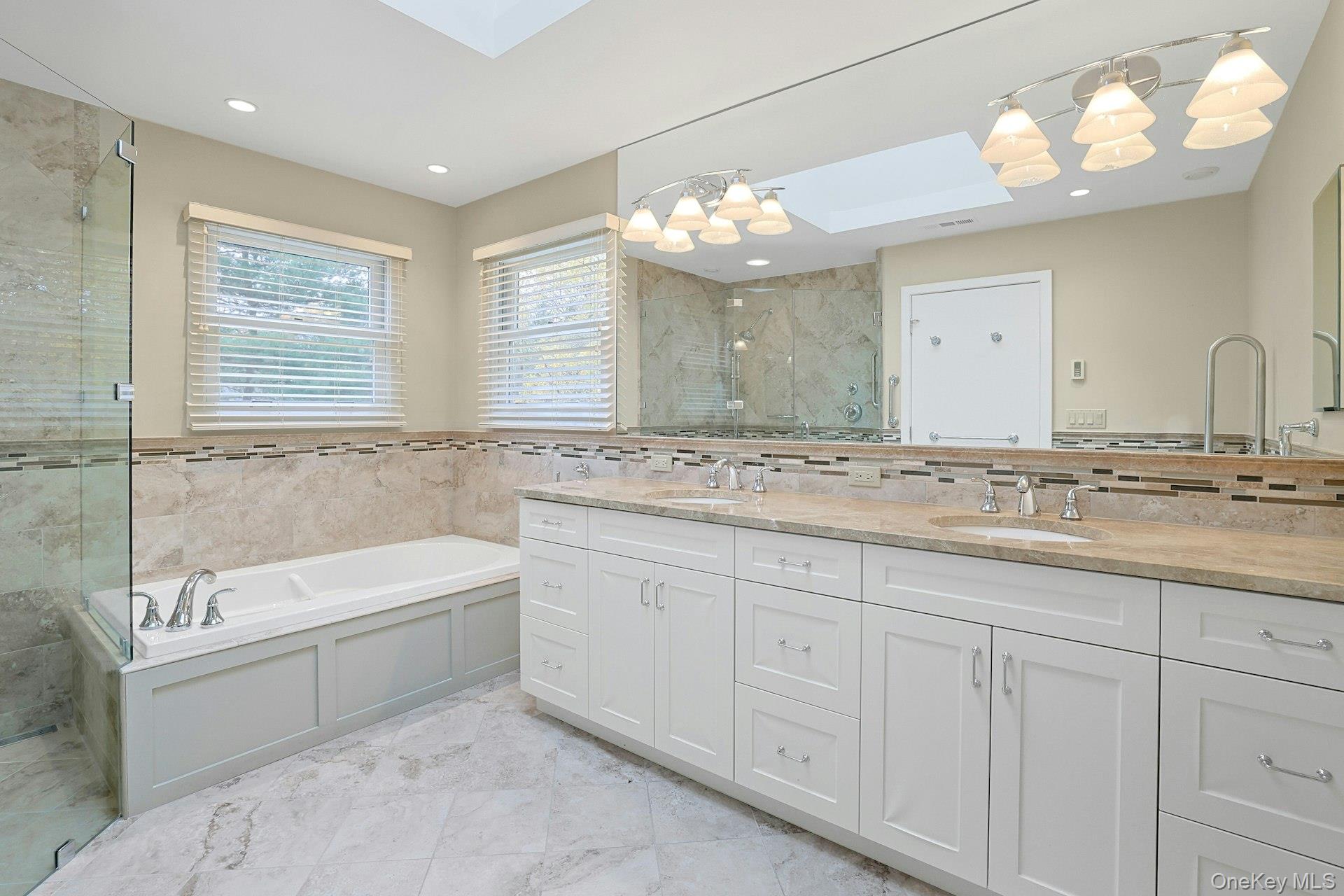 White Plains, New York 10605, United States, 3 Bedrooms Bedrooms, ,3 BathroomsBathrooms,Residential,Coming Soon,239772