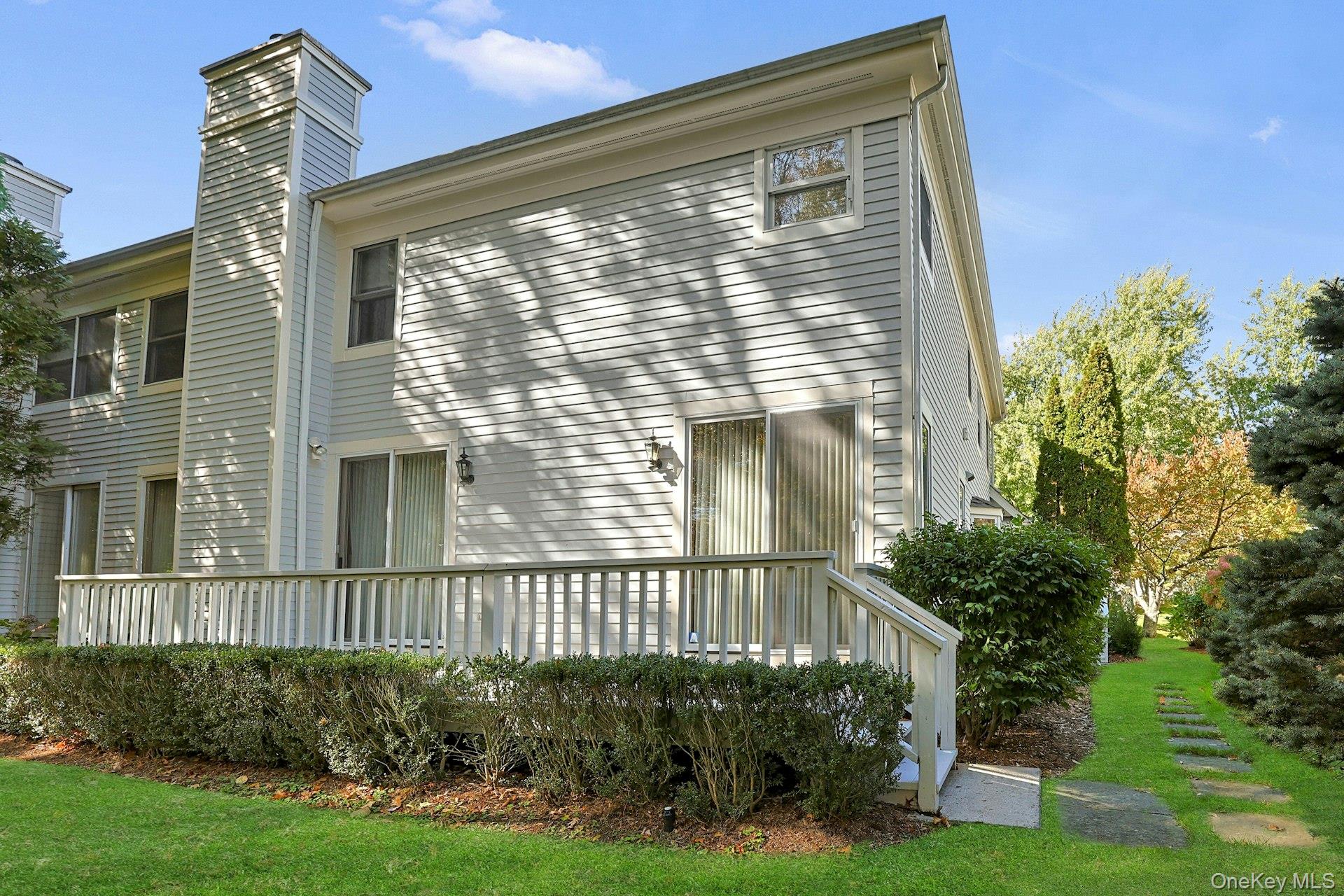 White Plains, New York 10605, United States, 3 Bedrooms Bedrooms, ,3 BathroomsBathrooms,Residential,Coming Soon,239772