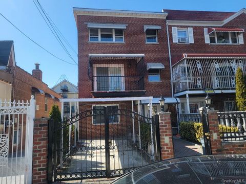 Photo of 449 Bolton Avenue #2, Bronx, NY 10473 (MLS # 961464)
