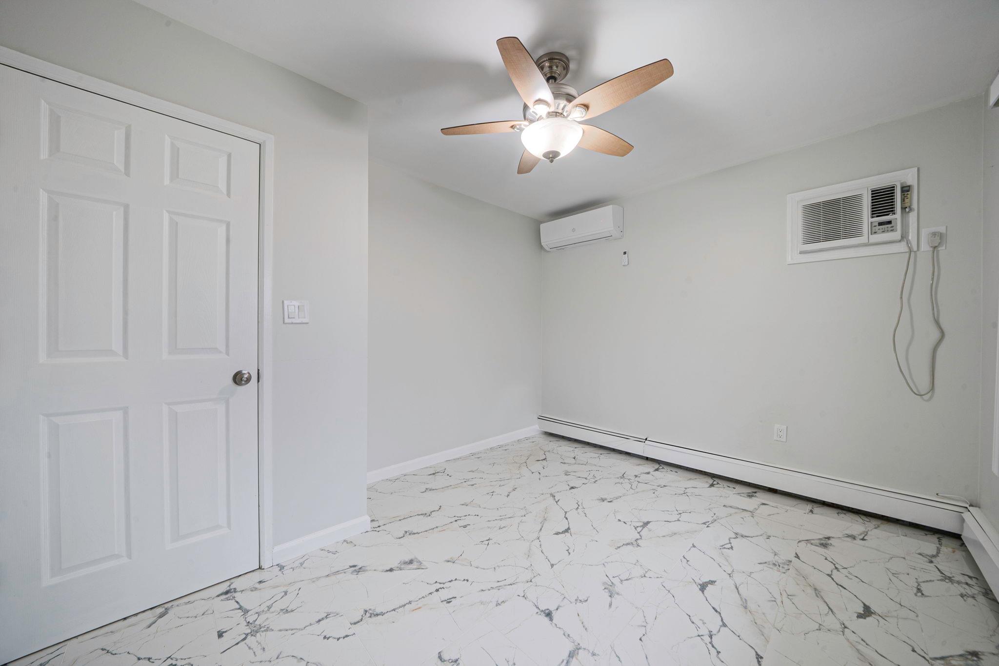 173 Bloomingdale Road, Levittown, New York image 16