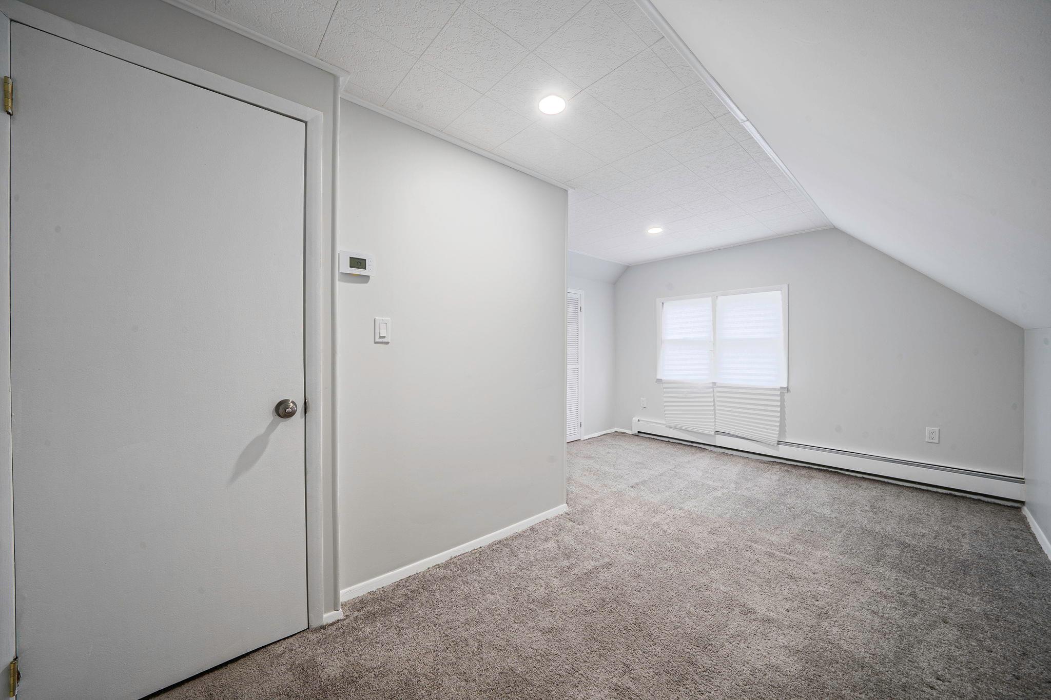 173 Bloomingdale Road, Levittown, New York image 19