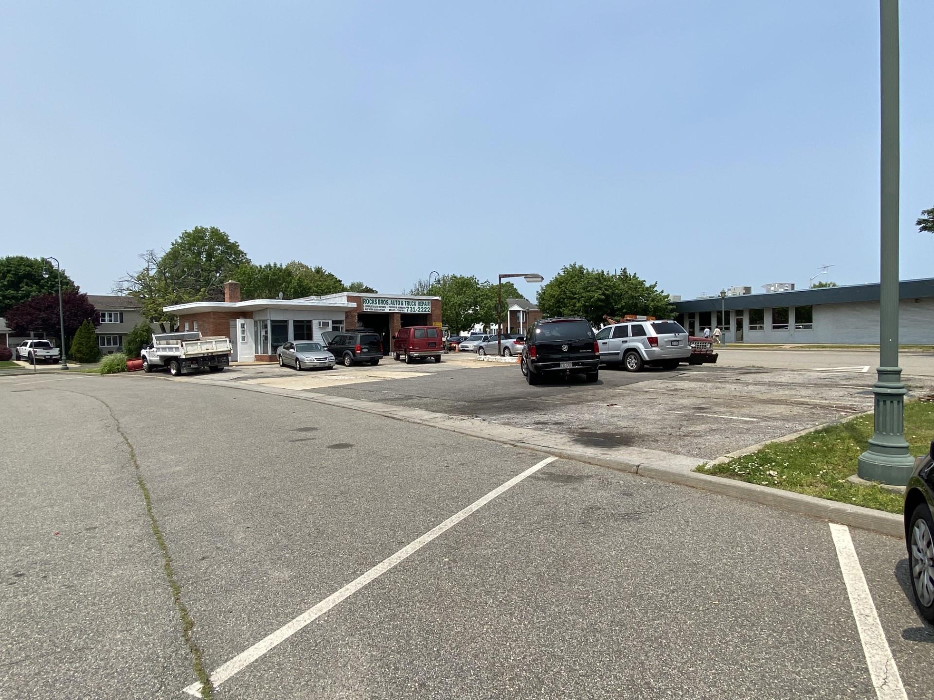 99 Wolcott Road