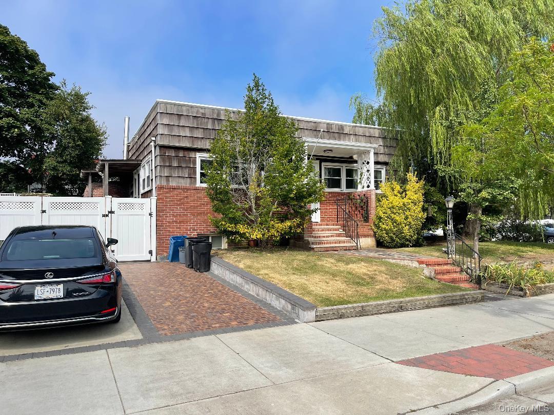 265 Edwards Boulevard