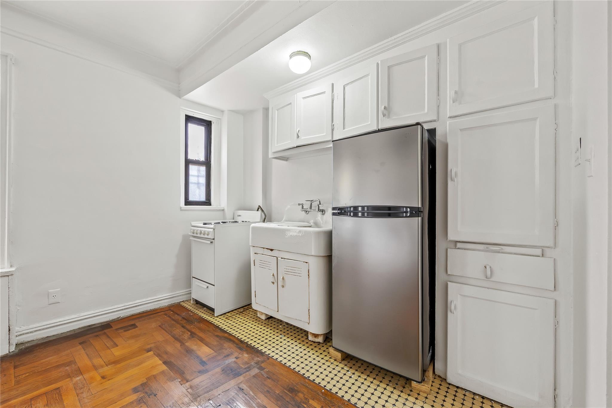 398 Oliver Place Pl #1A, Bronx, New York image 9