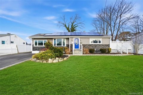 57 Van Buren Street, Brentwood, NY 11717 - MLS#: 948965