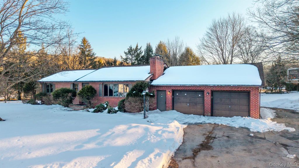 Photo of 609 New Paltz Road, Highland, NY 12528 (MLS # 967270)