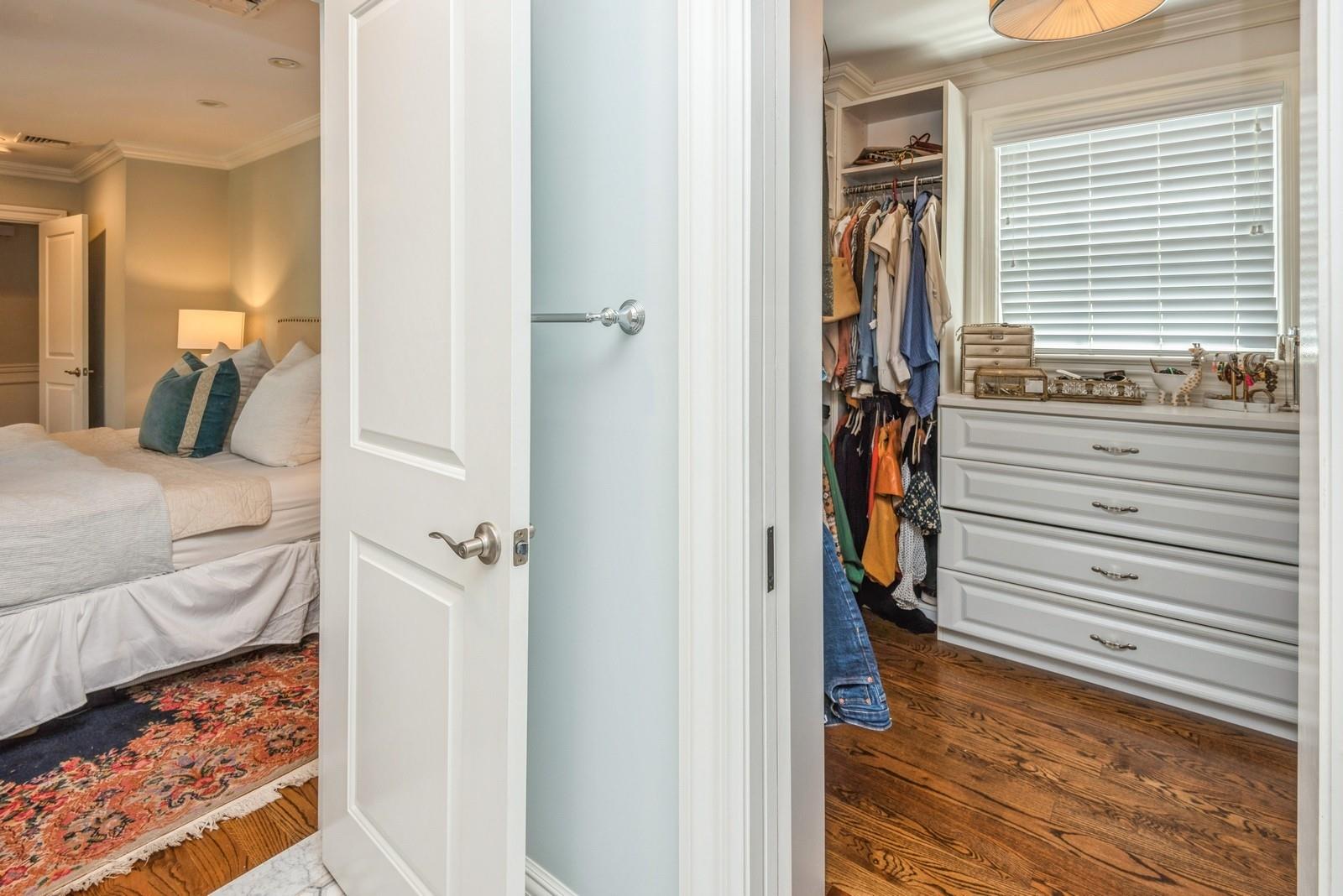 103 Chestnut Street, Garden City, New York image 27
