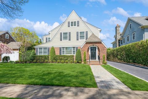 103 Chestnut Street Garden City NY 11530
