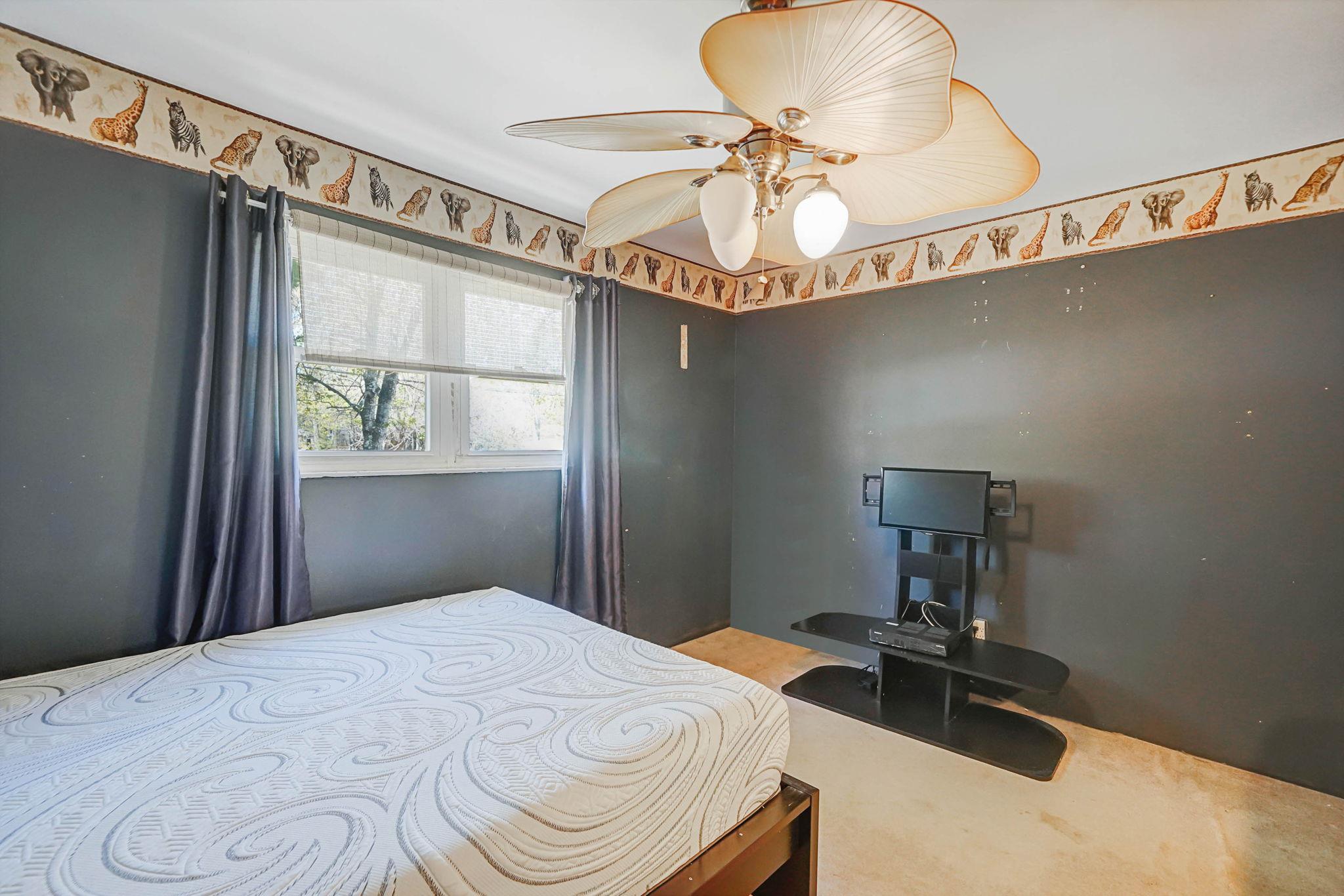 113 Mayfield Drive, Mastic Beach, New York image 10