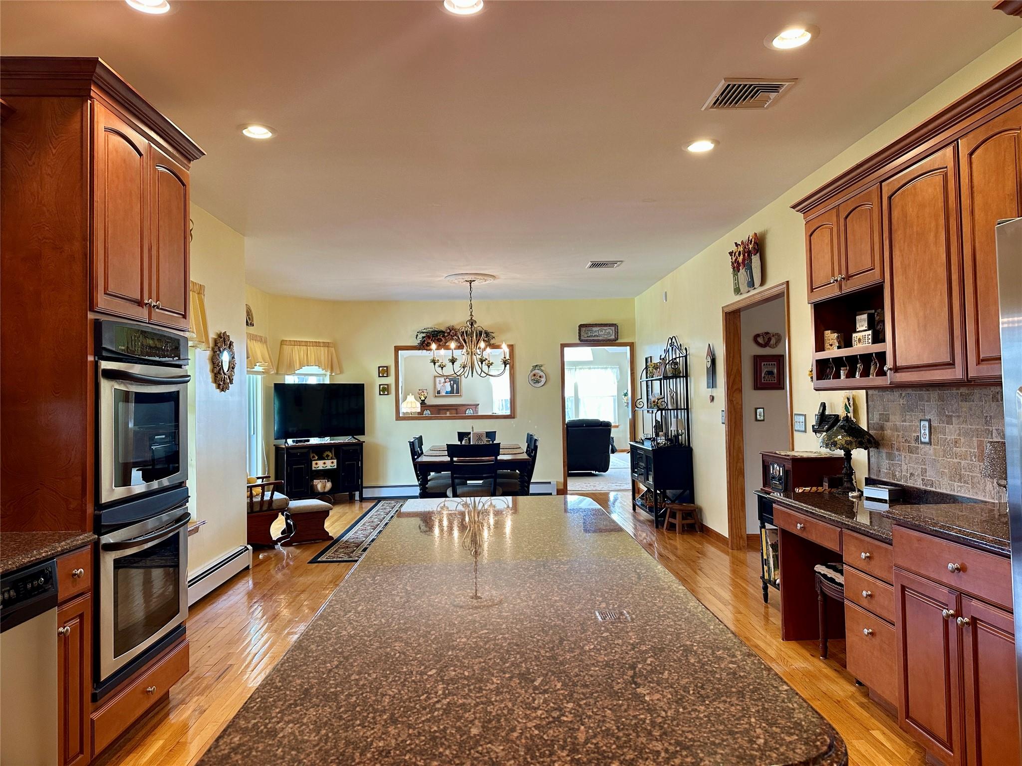 2 Cleeves Court, New Windsor, New York image 12