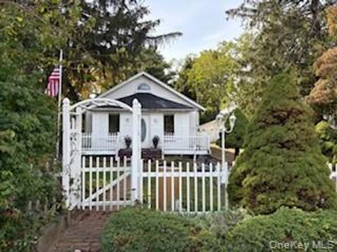Photo of 2408 Pine Avenue, Ronkonkoma, NY 11779 (MLS # 919585)