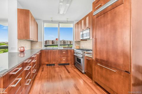 640 W 237th Street 10C Bronx NY 10463