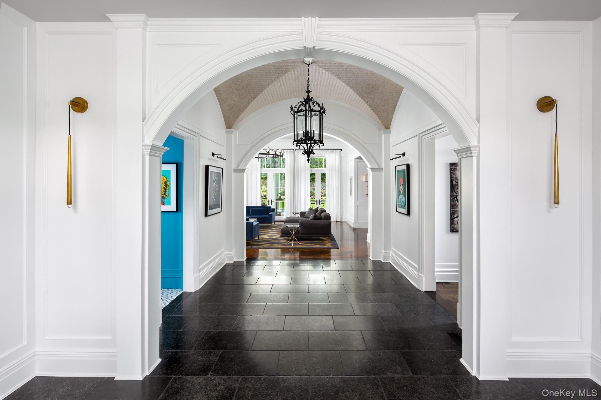 7 Pine Drive