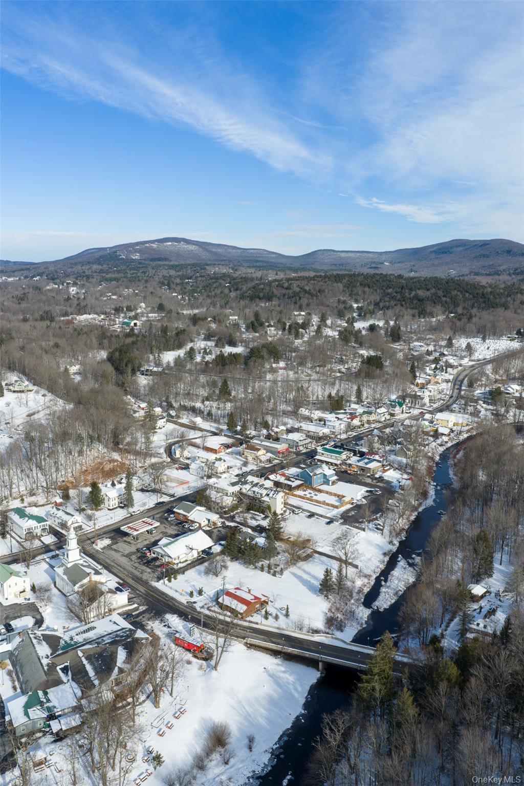 Windham, New York 12496, United States, 2 Bedrooms Bedrooms, ,2 BathroomsBathrooms,Residential,Active,100805