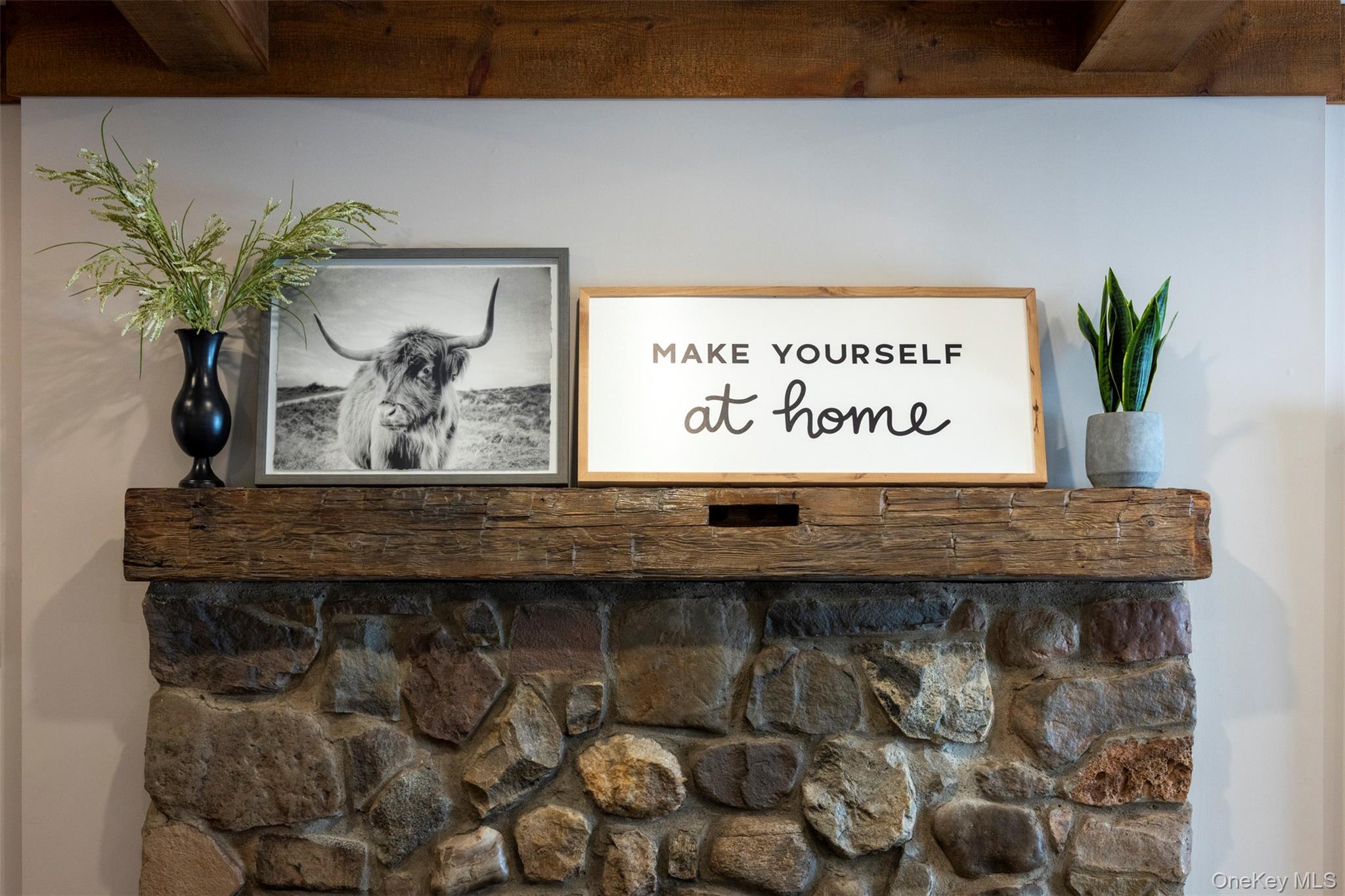 Windham, New York 12496, United States, 2 Bedrooms Bedrooms, ,2 BathroomsBathrooms,Residential,Active,100805