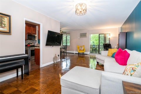 Homes For Sale - 1101 Midland Avenue #210<br/> Bronxville, NY 10708