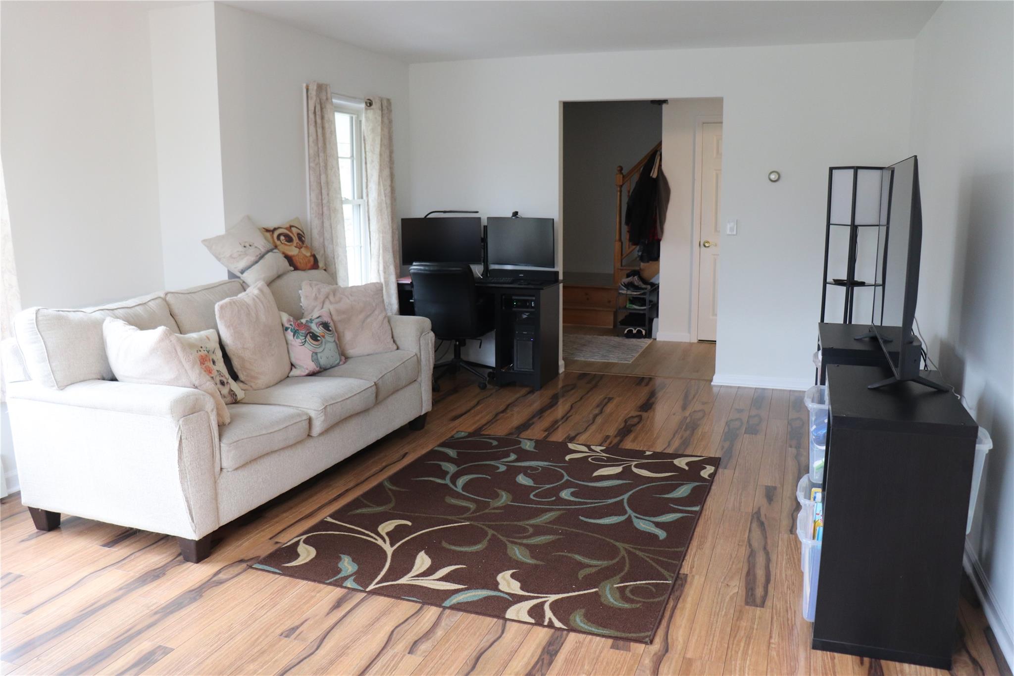 8 Caroline Drive, Patterson, New York image 5