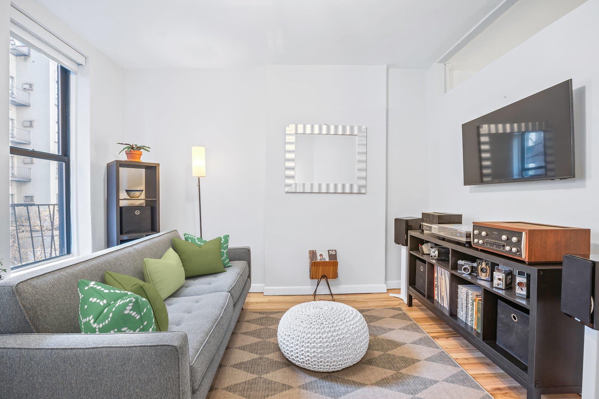520 W 50th Street B4