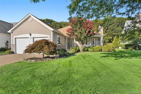 Homes For Sale - 210 Tyler Court<br/> Riverhead, NY 11901