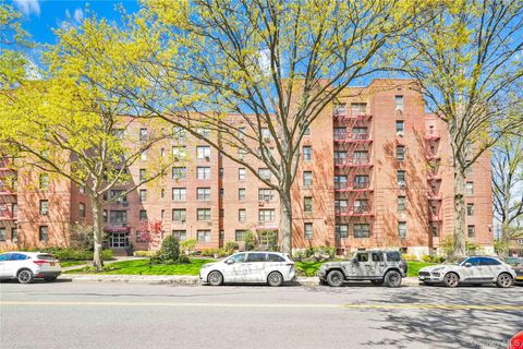 142-15 26th Avenue 4D Flushing NY 11354