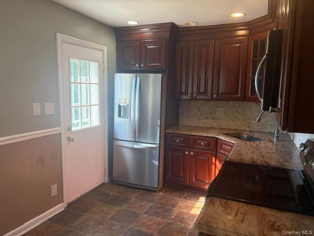 Photo of 148 N Kings Avenue, Massapequa, NY 11758 (MLS # 1068927)