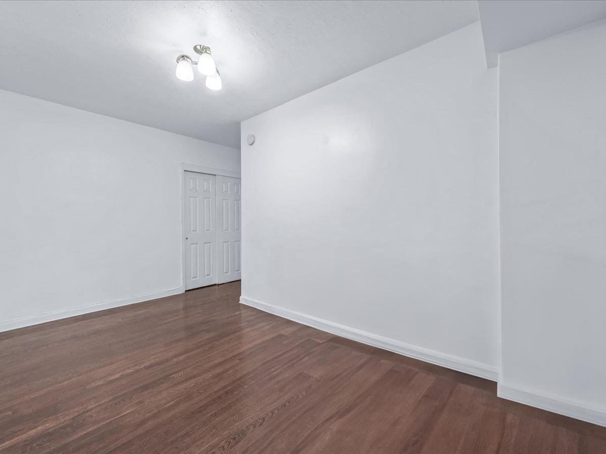 33-45 90th Street #5J, Jackson Heights, New York image 5