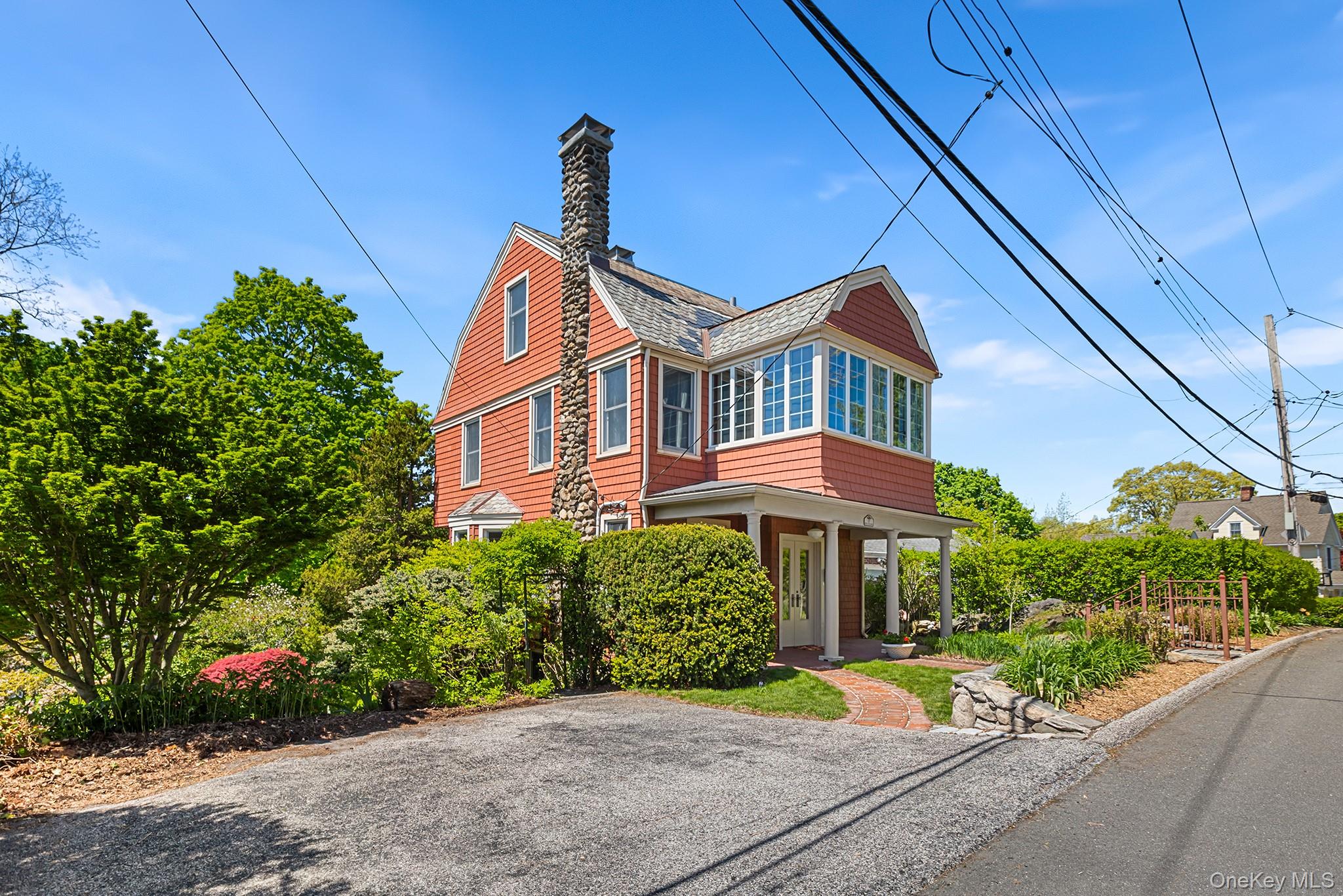 17 Upland Avenue