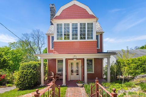 17 Upland Avenue White Plains NY 10604