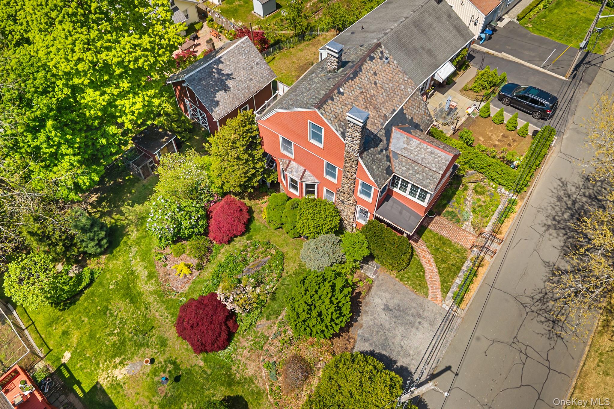 17 Upland Avenue
