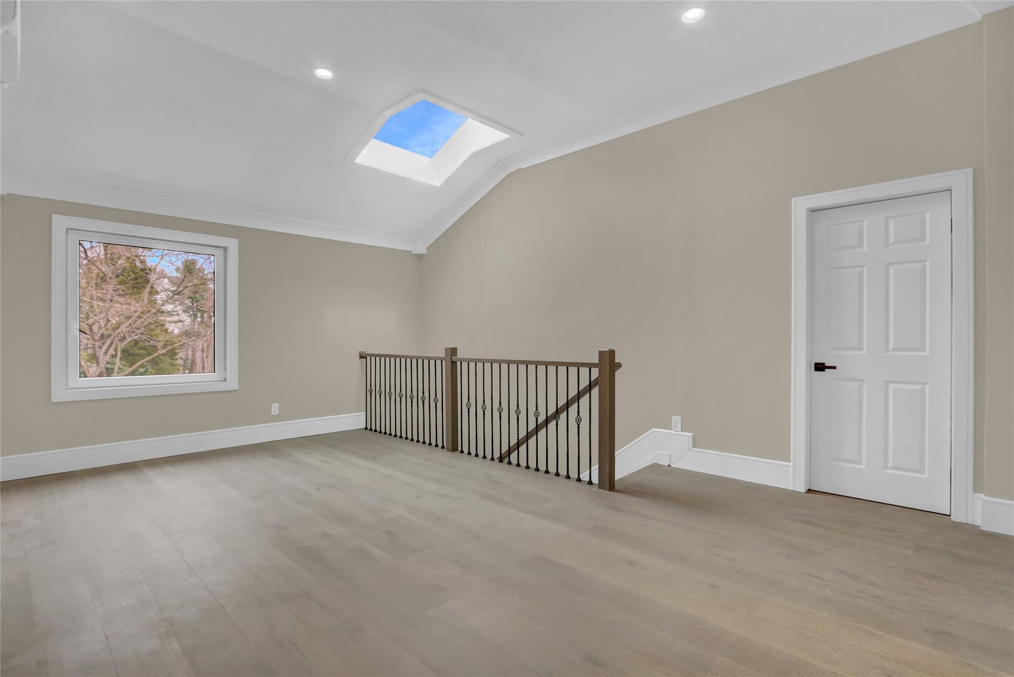 140 Daly Road, East Northport, New York image 40