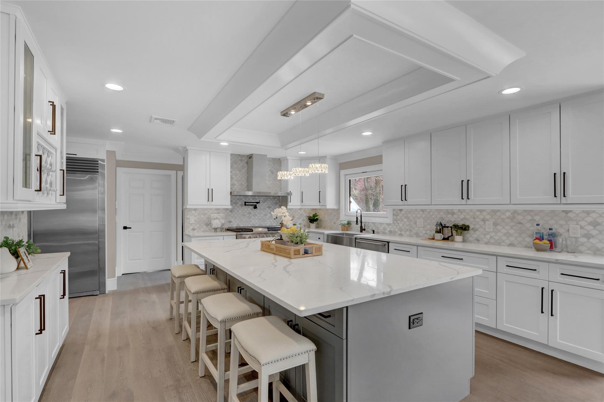 140 Daly Road, East Northport, New York image 4