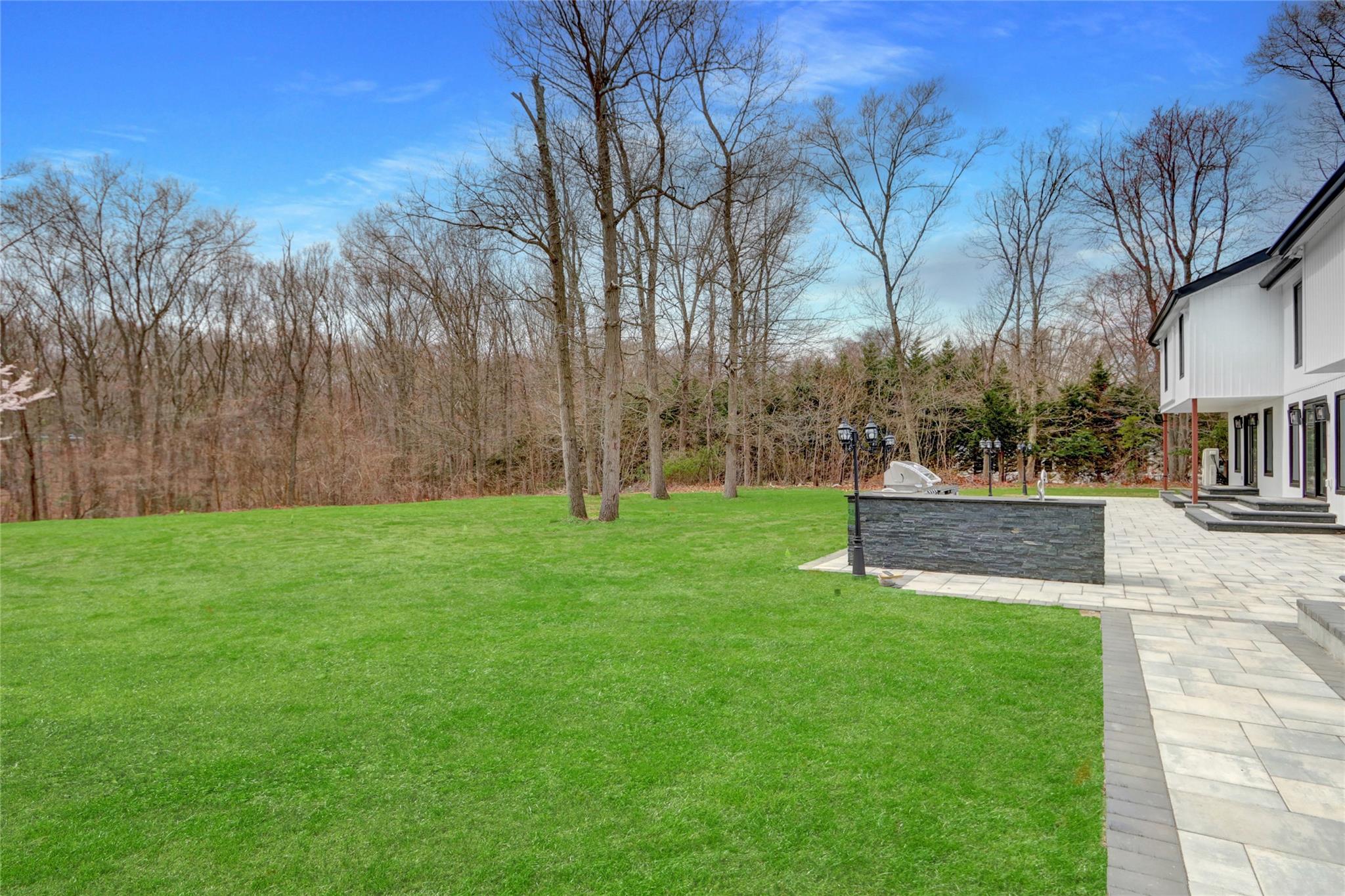 140 Daly Road, East Northport, New York image 46