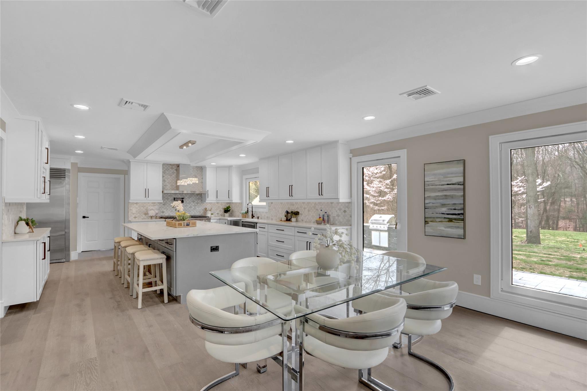 140 Daly Road, East Northport, New York image 5