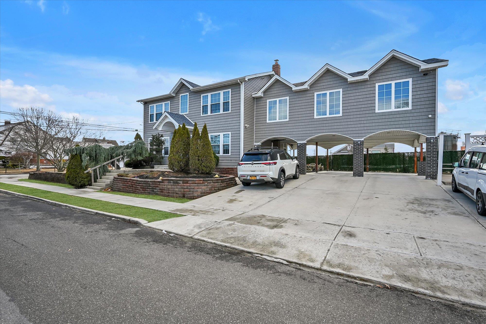134 Martens Avenue, Valley Stream, New York image 2