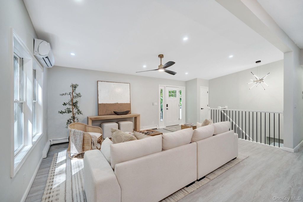 Photo of 644 Bread And Cheese Hollow Road, Northport, NY 11768 (MLS # 976195)