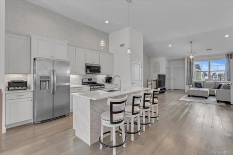 Condo For Sale - 278 Silver Timber Drive<br/> Yaphank, NY 11980