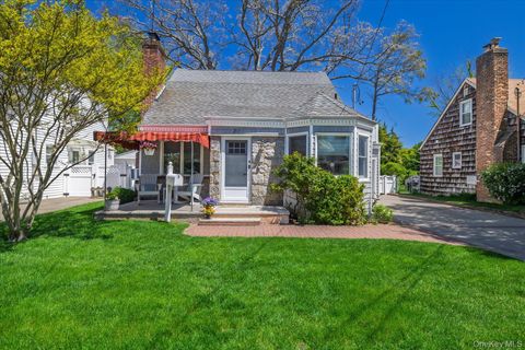 80 Doncaster Road, Malverne, NY 11565 - MLS#: 991562