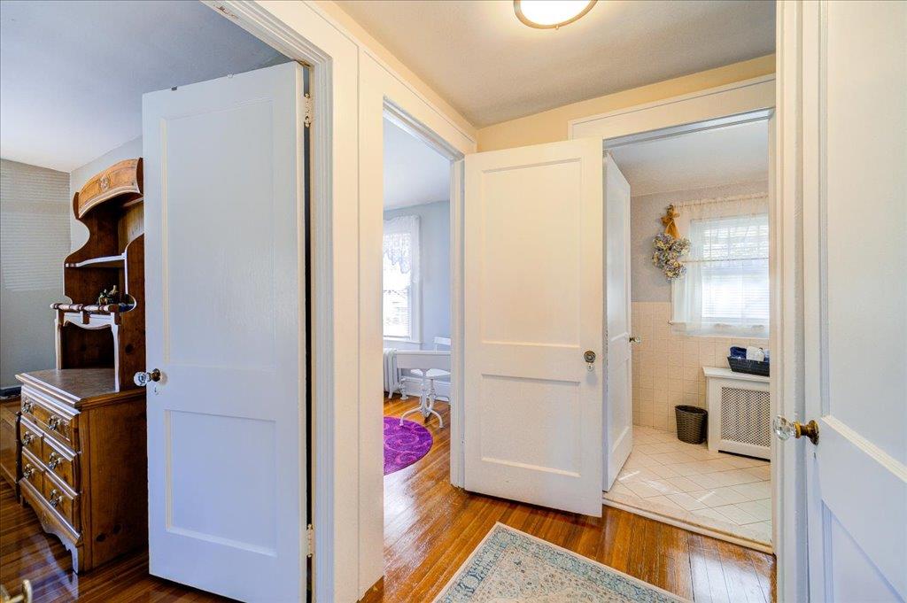 8 Hillside Avenue, Suffern, New York image 17