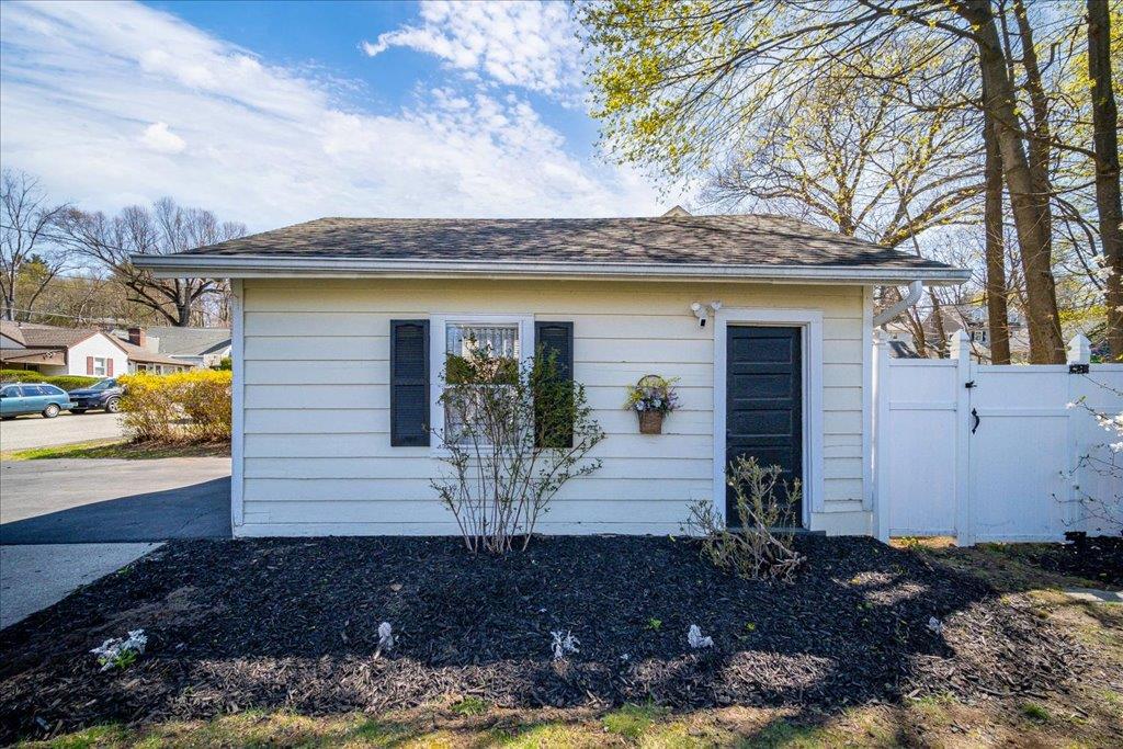 8 Hillside Avenue, Suffern, New York image 6