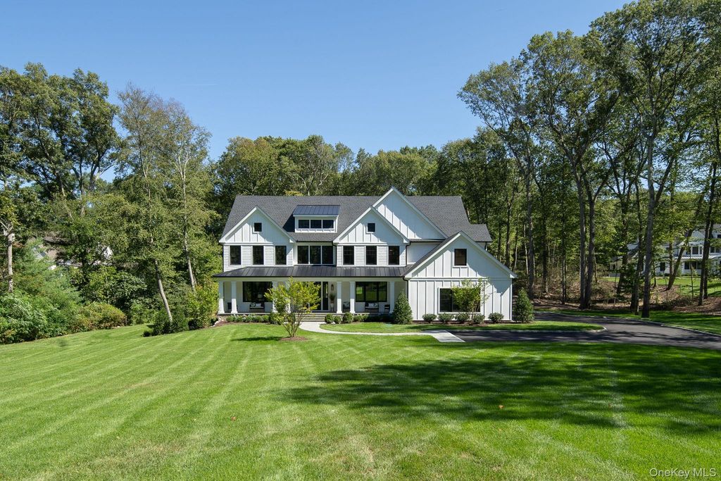 Photo of 64 Saw Mill Road, Cold Spring Harbor, NY 11724 (MLS # 905124)